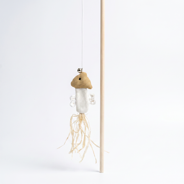 The Pounce Hunt Feather Wand